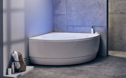 Aquatica Cleopatra Wht HydroRelax Pro Jetted Bathtub 220 240V 50 60Hz USA International 01 (web)